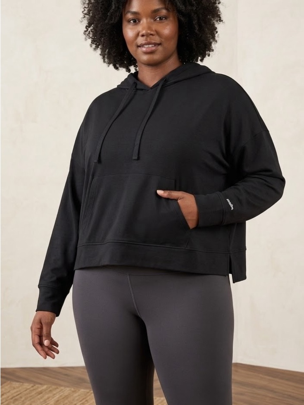 Fabletics women’s Black Womens Crop Hoodie